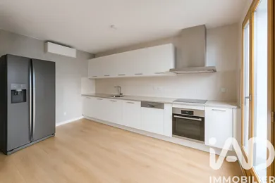 Maison à Saint-Thibault-des-Vignes (77400)