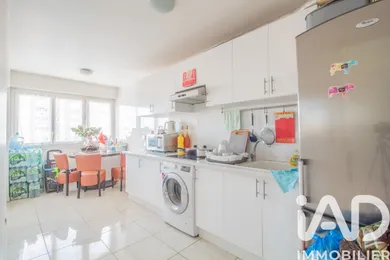 Appartement à Épinay-sur-Seine (93800)