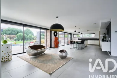 Architectural house at Camphin-en-Pévèle (59780)