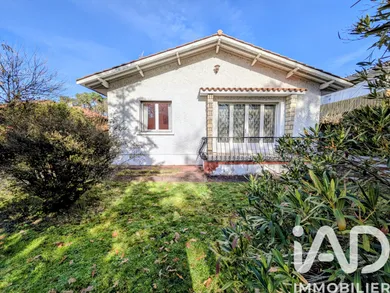 Traditional house in Gujan-Mestras (33470)