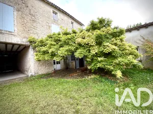 Maison à Brioux-sur-Boutonne (79170)