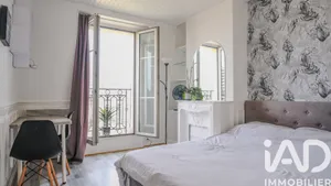 Apartment at Paris (75015)