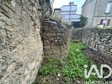 Garage in Illats (33720)