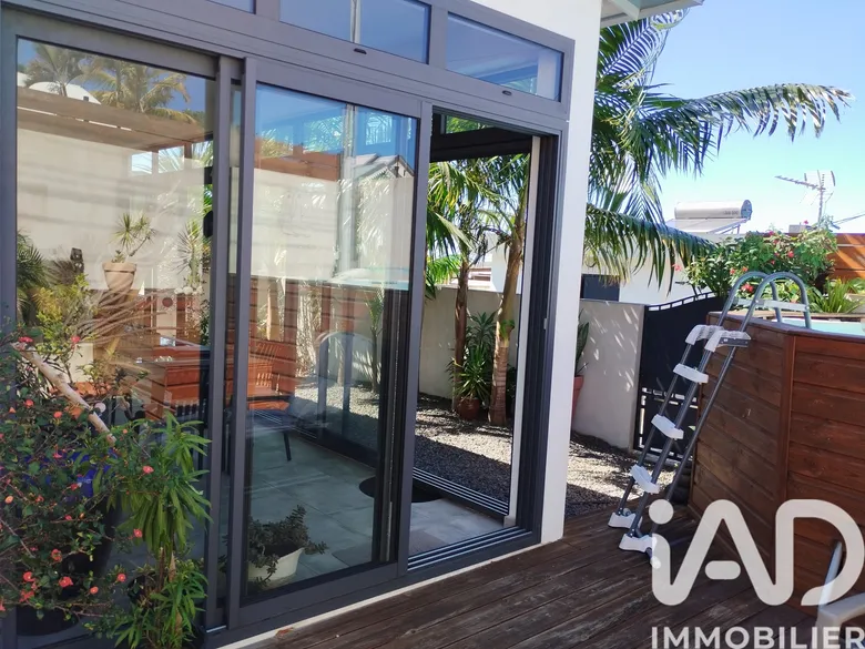 Maison 5 pièces 100 m² · à Petite-Île · 100 m² · 382 000 €