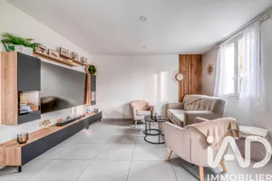 Maison à Péroy-les-Gombries (60440)