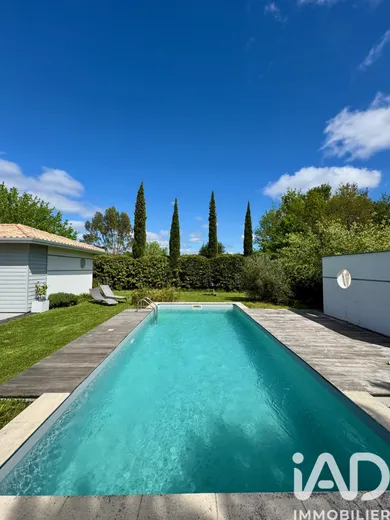 House in Sainte-Hélène (33480)