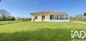 House at Nérigean (33750)