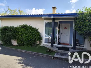 House at Marcheprime (33380)