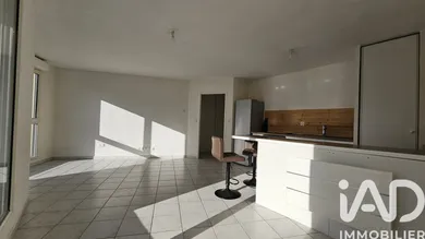 Apartment in Gournay-en-Bray (76220)