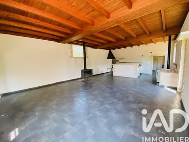 House in Saint-Yzan-de-Soudiac (33920)