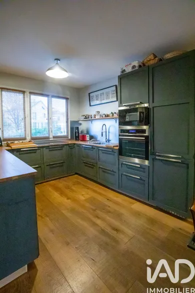 House at Rueil-Malmaison (92500)