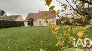 House at Orvilliers (78910)