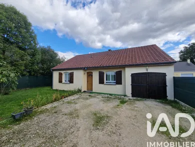 Maison traditionnelle à Corbeilles (45490)