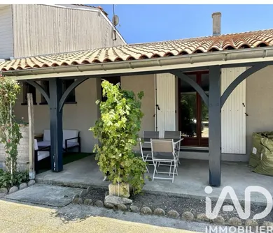 Maison à Les Peintures (33230)