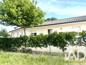 House at Podensac (33720)