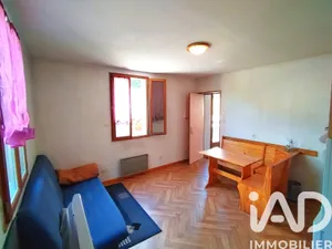 Appartement à saint nicolas la chapelle (73590)