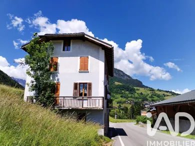 Appartement à saint nicolas la chapelle (73590)