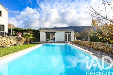 House in Plan-d'Aups-Sainte-Baume (83640)