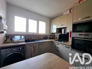 Apartment in Plaisir (78370)