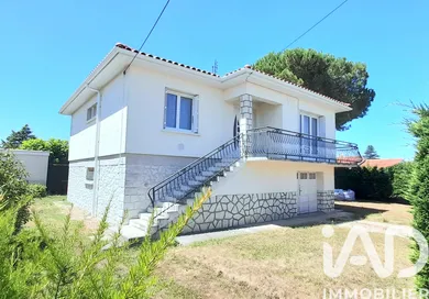 House in Bias (47300)