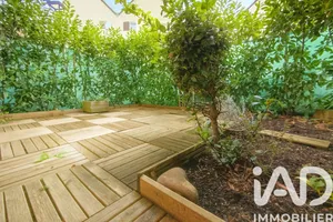 Apartment at Bry-sur-Marne (94360)