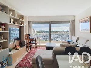 Apartment at Mandelieu-la-Napoule (06210)