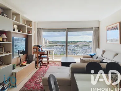 Apartment in Mandelieu-la-Napoule (06210)