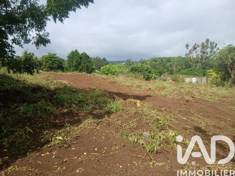 Terrain à Saint-Paul (97460) · 161 700 €