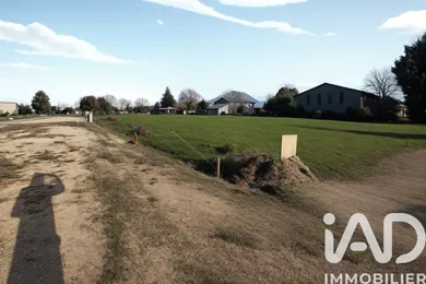 Terrain à bâtir à Séris (41500)