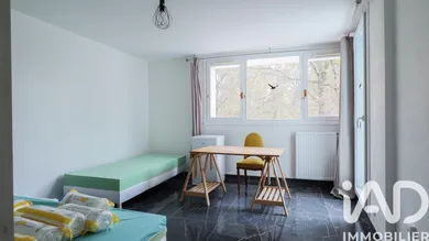 Duplex à Champs-sur-Marne (77420)