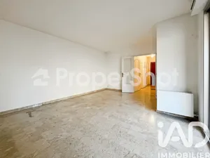 Apartment at Nice (06100)
