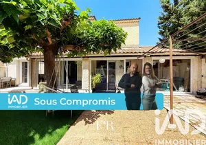 House at Le Pontet (84130)