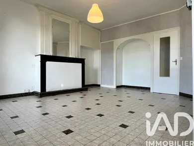 Townhouse in Écueillé (36240)