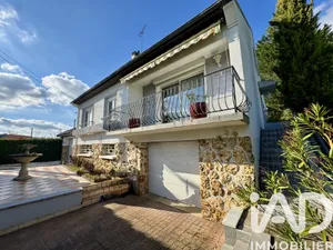 Architectural house at Château-Thierry (02400)
