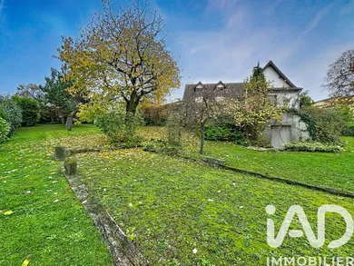 Pavillon à Tinqueux (51430)