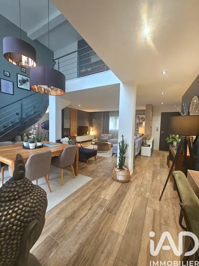 Maison à Noisy-le-Grand (93160)