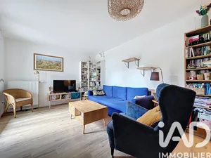 Apartment at Nanterre (92000)