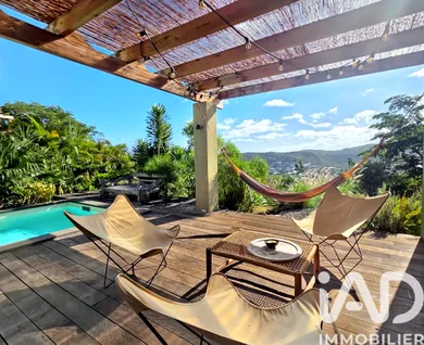 Maison d'architecte à Saint-Paul (97434)