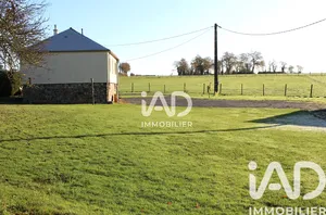 House at Blandouet / Saint Jean surErve (53270)