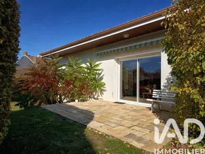 House at Essarts-en-Bocage (85140)