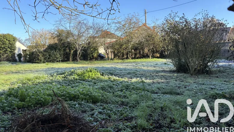 Terrain à bâtir à Torcé-en-Vallée (72110) · 29 000 €