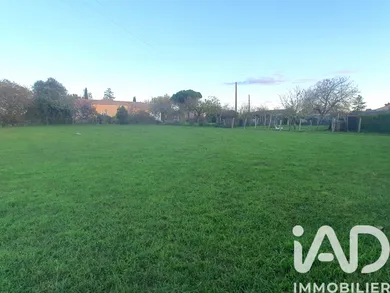 Building plot in Le Champ-Saint-Père (85540)