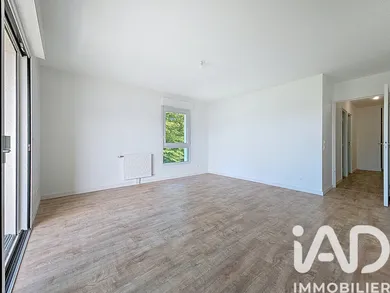 Apartment in Hennebont (56700)