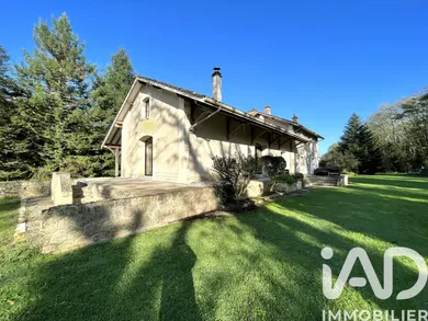 Park home in Bellefond (33760)