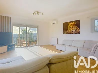 Maison à Roquebrune-sur-Argens (83380)