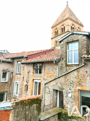 Building in Saint-Gaudens (31800)
