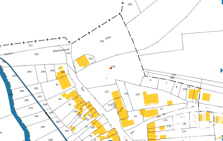 Terrain à Creutzwald (57150) · 85 000 €