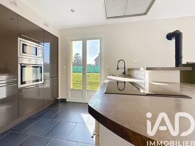 House at Saint-Ange-et-Torçay (28170)