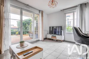 Apartment in Montévrain (77144)