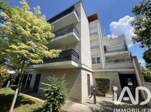 Apartment in Chelles (77500)